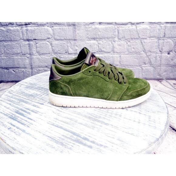 Air Jordan 1 Retro Low NS "Legion Green Swooshless" Legion Green Women 7.5 Used - Picture 5 of 12